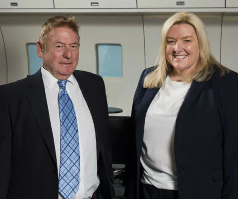 SHARON__BILL_MUNRO_WITH_TIE.jpg