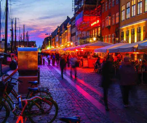 NyhavnCopenhagen iStock_73064993_XLARGE.jpg