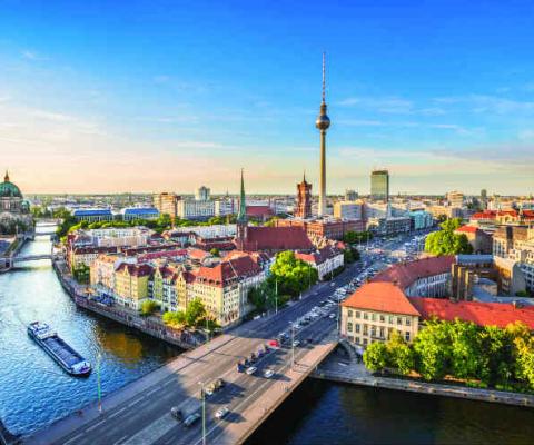 iStock_82828311_Berlin.jpg