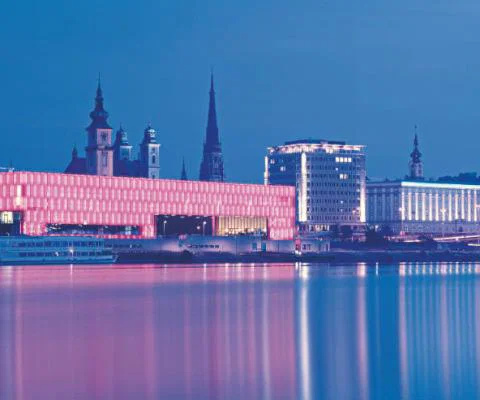 linz-view-of-the-river-and-city.jpg