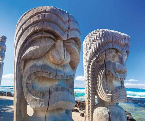 Hawaiian tribal heads