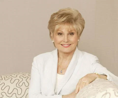Angela Rippon.jpg