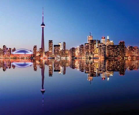 Toronto skyline at dusk