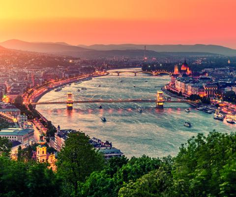 Danube-Tauck-Bridges.jpg