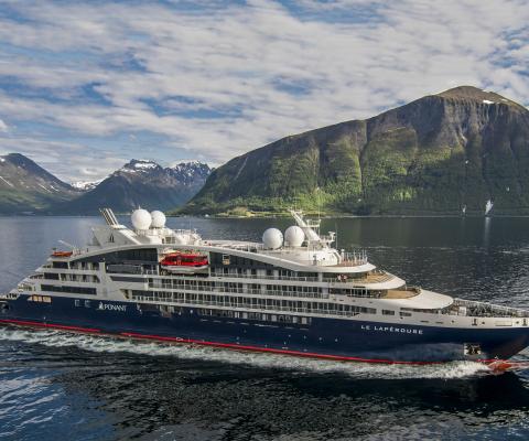 Ponant_Le_Laprouse.jpg
