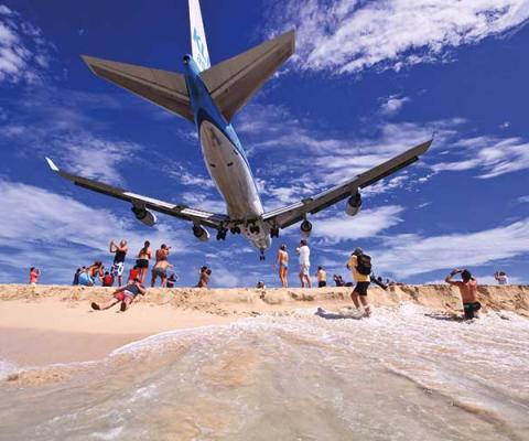 Princess Juliana Airport