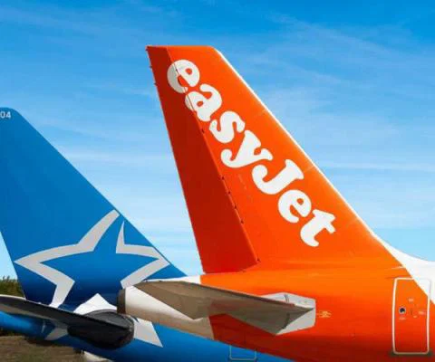 EasyJet Air Transat.jpg