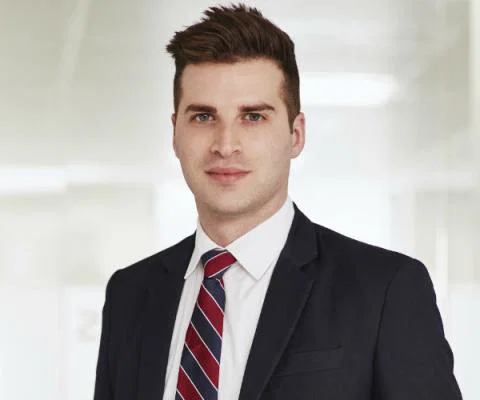 Thomas Cook Stephen DAlfonso Web.jpg