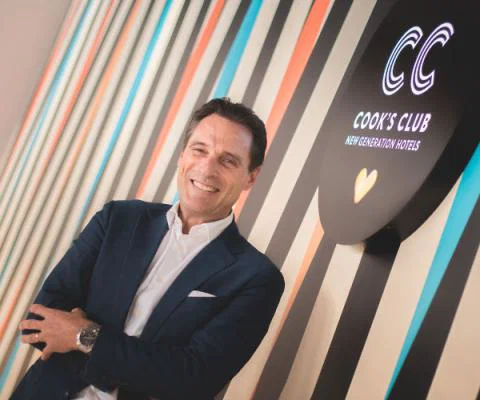 Thomas Cook Peter Fankhauser Web.jpg