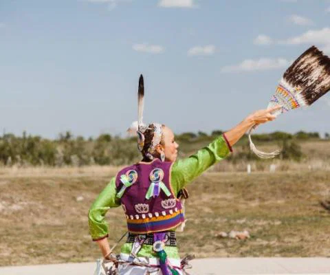 Canada indigenous experiences