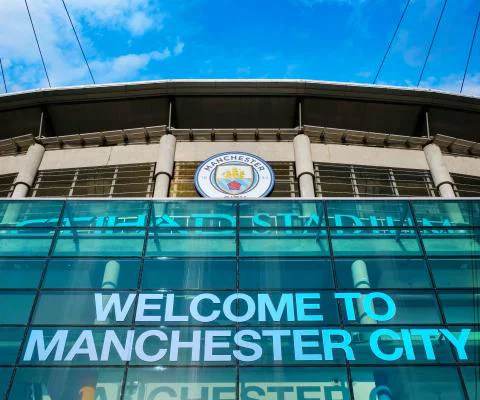 Manchester_City_Etihad_.jpg