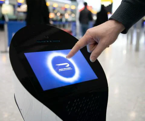 British Airways' passengers could face longer waits to check in this summer