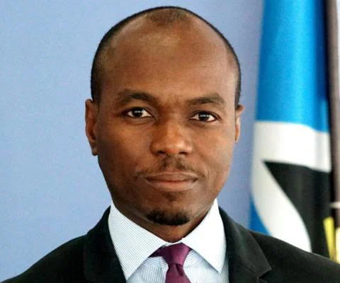 Dominic Fedee will write to the British government to request a change of direction on its quarantine proposals