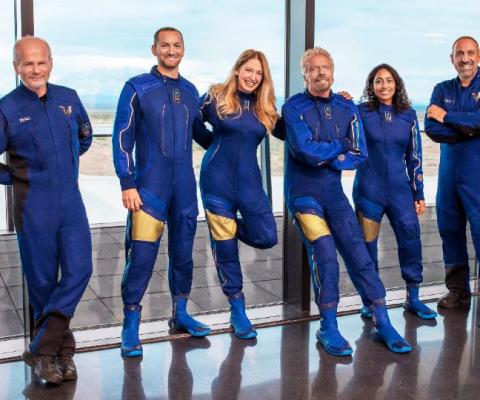 Richard Branson will join the crew of Virgin Galactic's test trip to space on 11 July