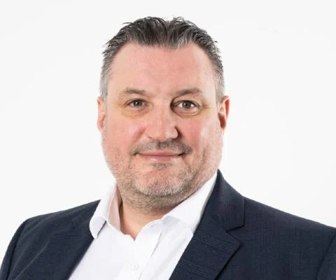 Gordon Nardini brings more than 10 years' travel industry experience to the role