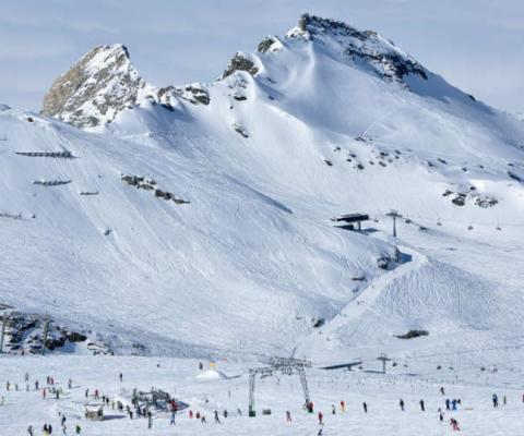 Mask wearing will reportedly remain mandatory when queueing for or riding ski lifts, but not when using the slopes
