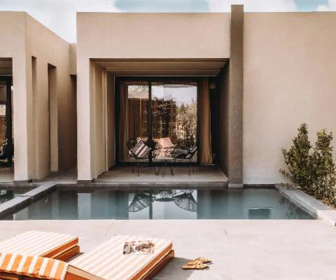 Pool_rooms_at_Cooks_Club_Ialysos_Rhodes_1.jpg
