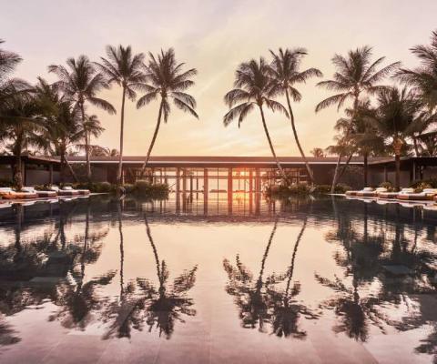 Regent_Phu_Quoc_pool_web.jpg