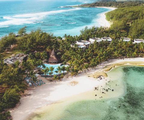 Beachcomber_Resorts__Hotels_Bee_Tour.jpg