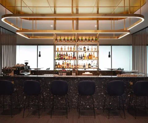 Finnair's Platinum Wing lounge in Helsinki airport has reopened