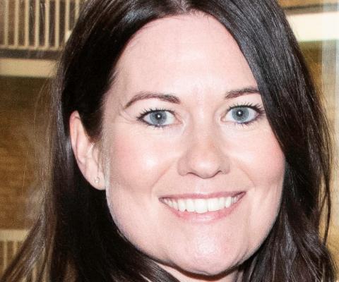 Karen_Farndell_Holland_America.jpg