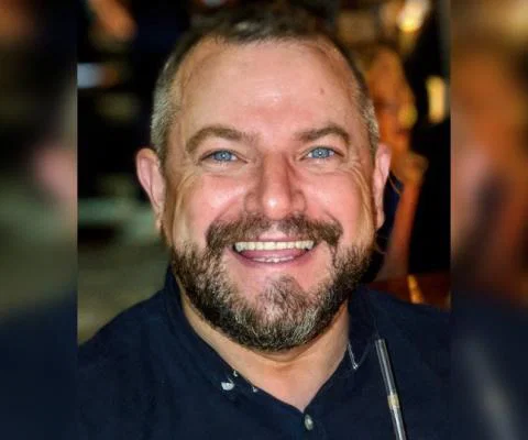 Raymond McErlaine returns to travel after a spell outside the industry