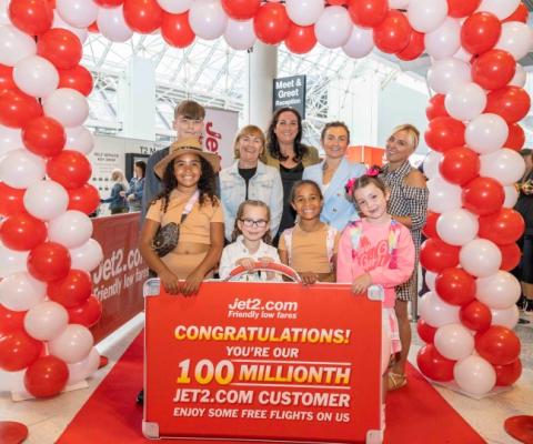 Jet2.com_100_millionth_customer_image_5.jpg