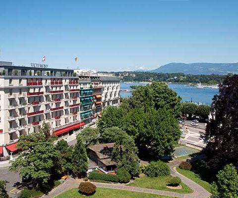 WQEBLe_Richemond_Exterior_003_METhumb.jpg