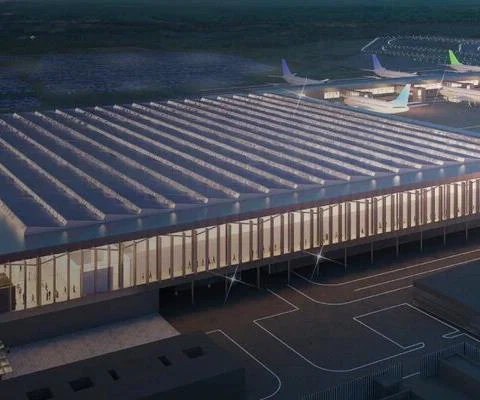 Luton airport plan to almost double capacity clears next hurdle