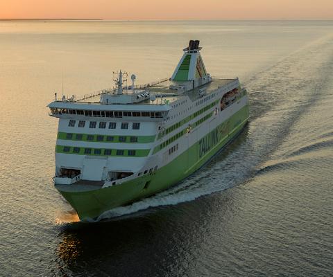 Oscar_Wilde_Credit-_Irish_Ferries.jpg