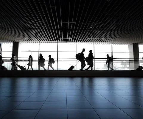 airport-g7c24d4d85_1280.jpg
