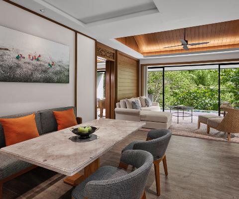 A_suite_at_the_new_Anantara_Ubud_Bali.jpg