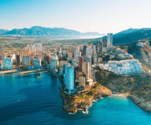 Benidorm_Spain_iStock-1349062189.jpg