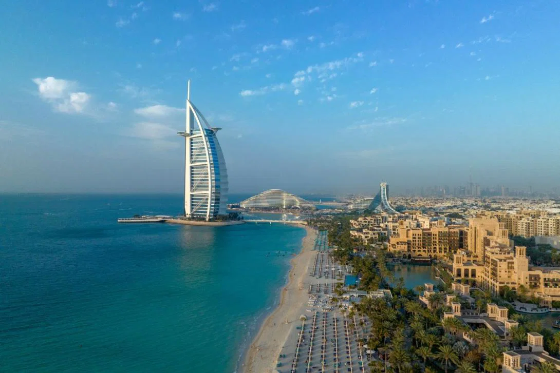 Image of the Burj al Arab and beach