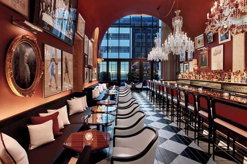 Baccarat bar