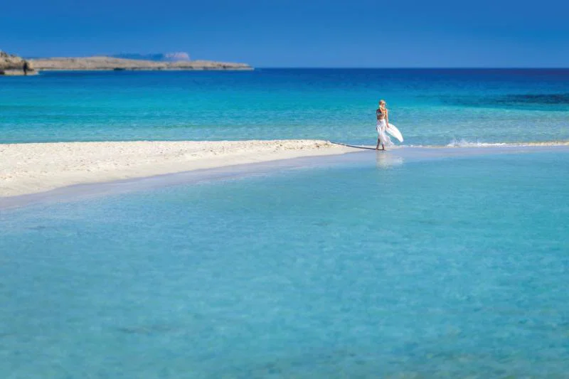 Deal to broaden 'loyal' agents' beach holiday portfolio