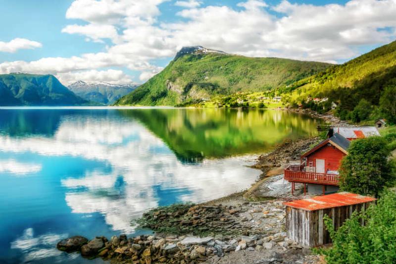 Railbookers organises holidays to areas such as the Norwegian fjords