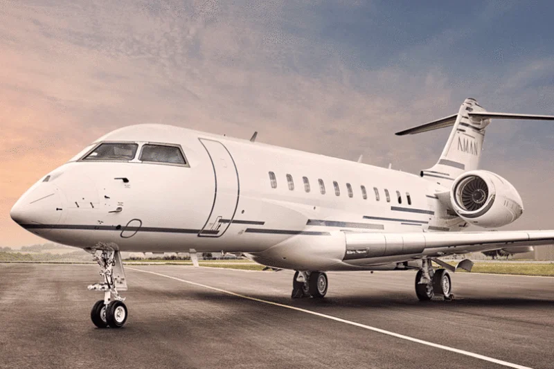 Aman-Private-Jet.gif