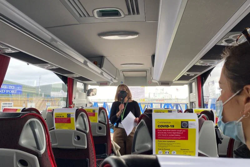 Social distancing and "social bubbles" are in used for shore excursions