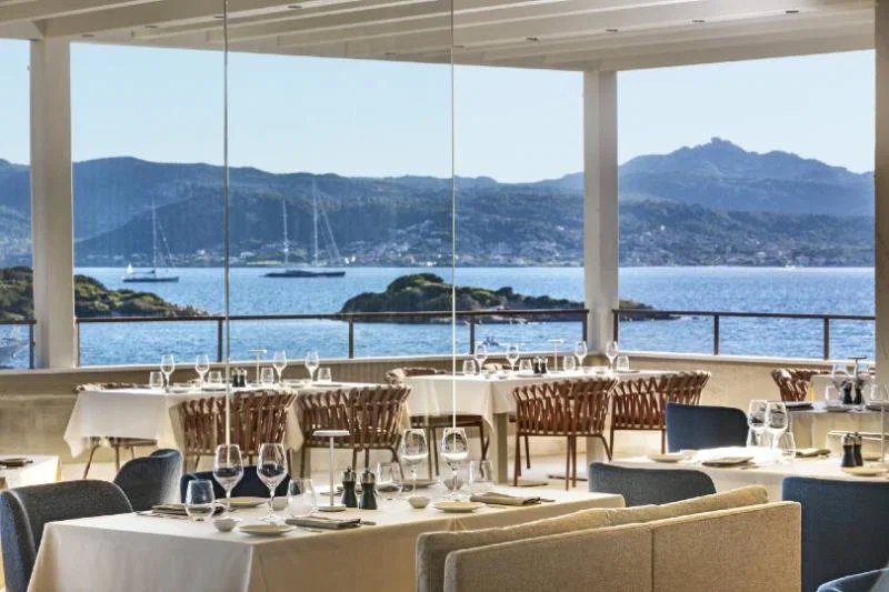 Capogiro serves Mediterranean cuisine with panoramic sea views