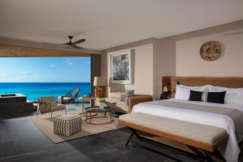 Signature Suite Ocean View at Secrets Impression Moxche