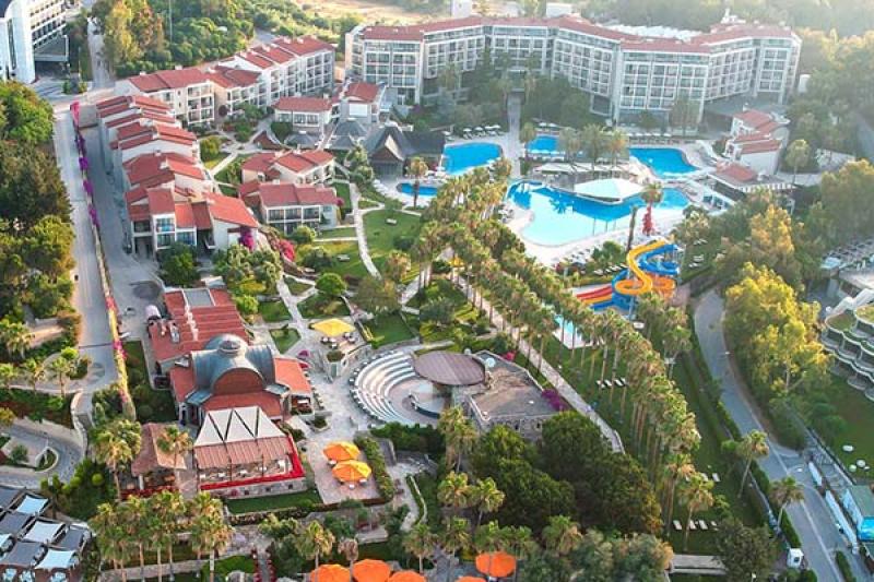 Arum Barut Collection