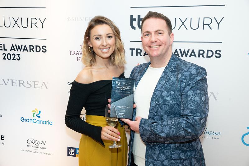 Ross Johnson, Travlux award.jpg