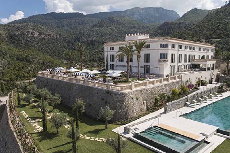 The Son Bunyola Hotel offers 26 rooms and suites