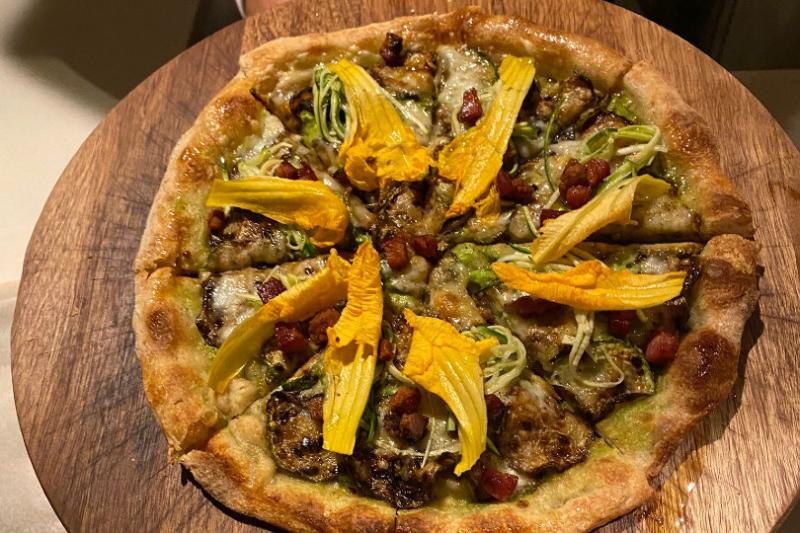 Pizza Costa Navarino
