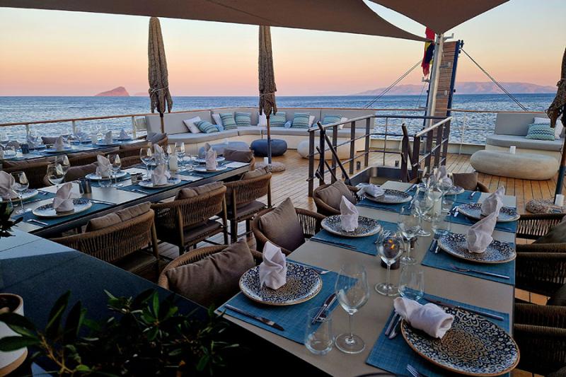 Elysium On board Dining
