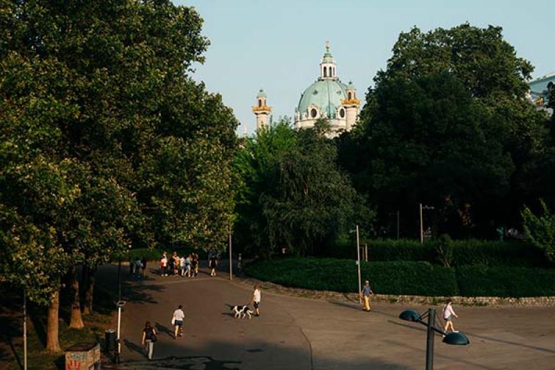 There's lots to see in the Gußhausviertel and Karlsplatz neighbourhood. Credit: Vienna Tourist Board