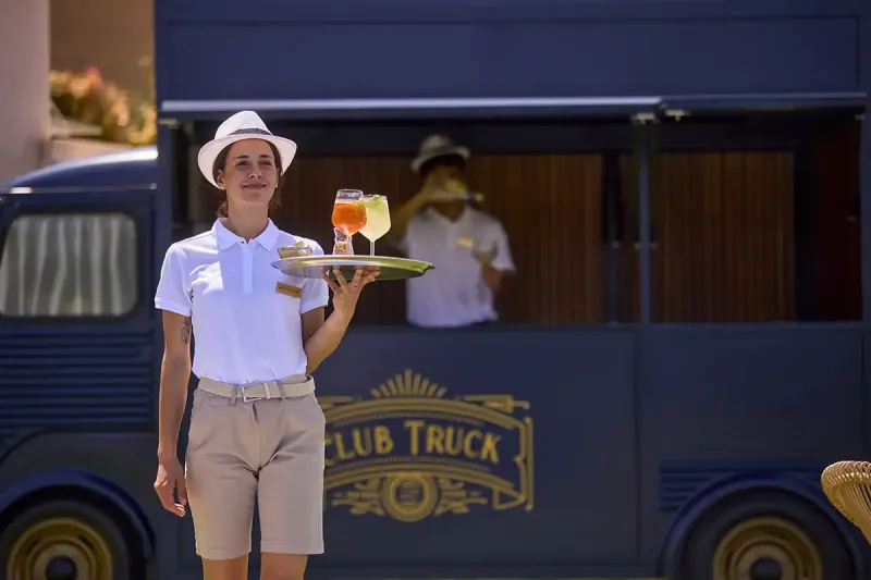 A waitress at Zafiro Palace Andratx