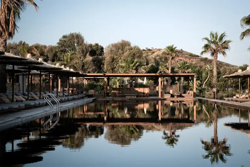 Clients can unwind by the stunning pool