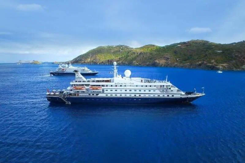 2 yachts